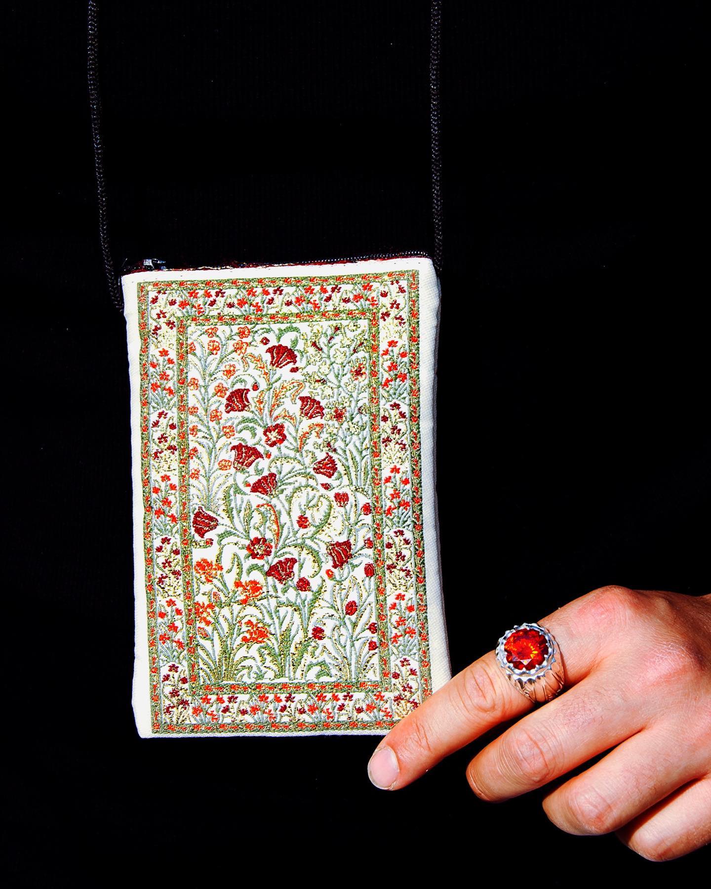 Kette mit Anhänger – Bild 2